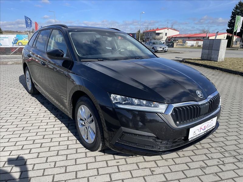 Škoda Octavia 2,0 TDi 110kw DSG Style Nehava - fotka 6 z 39