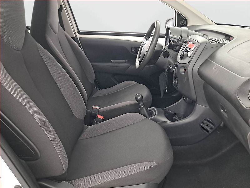 Toyota Aygo (2021) 1.0 VVT-i, LPG, nová STK - fotka 9 z 14
