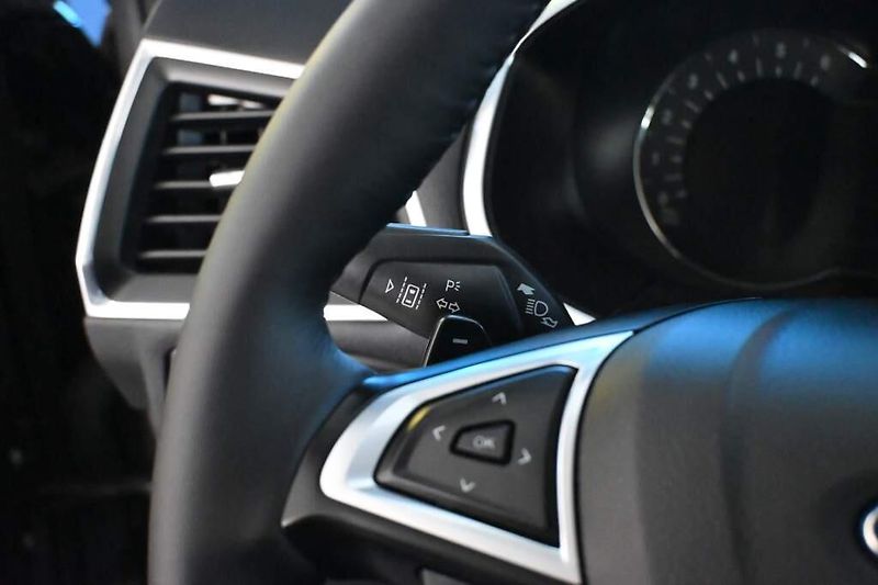 Ford S-MAX (2022) 2.0 LED ACC SONY Tažné Webasto - fotka 14 z 40