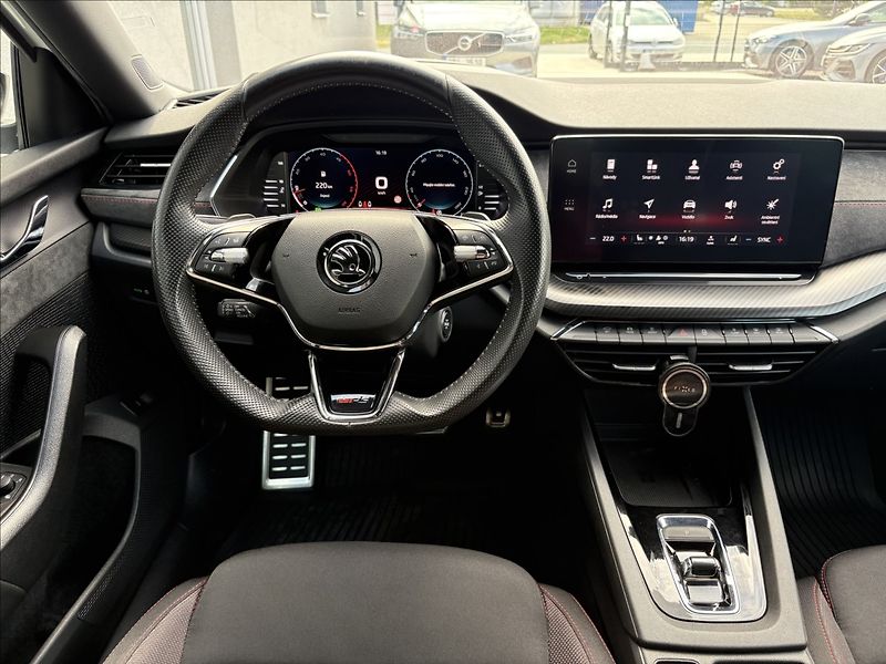 Škoda Octavia 2,0 147 kw RS ČR 1. majitel - fotka 10 z 20
