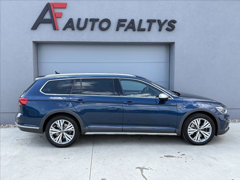 Volkswagen Passat 2,0 TSI 206 KW 4M AUT ALLTRACK - fotka 2 z 36