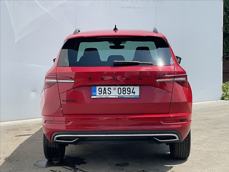 Škoda Karoq 1,5 TSI Sportline Plus DSG - fotka 23 z 24