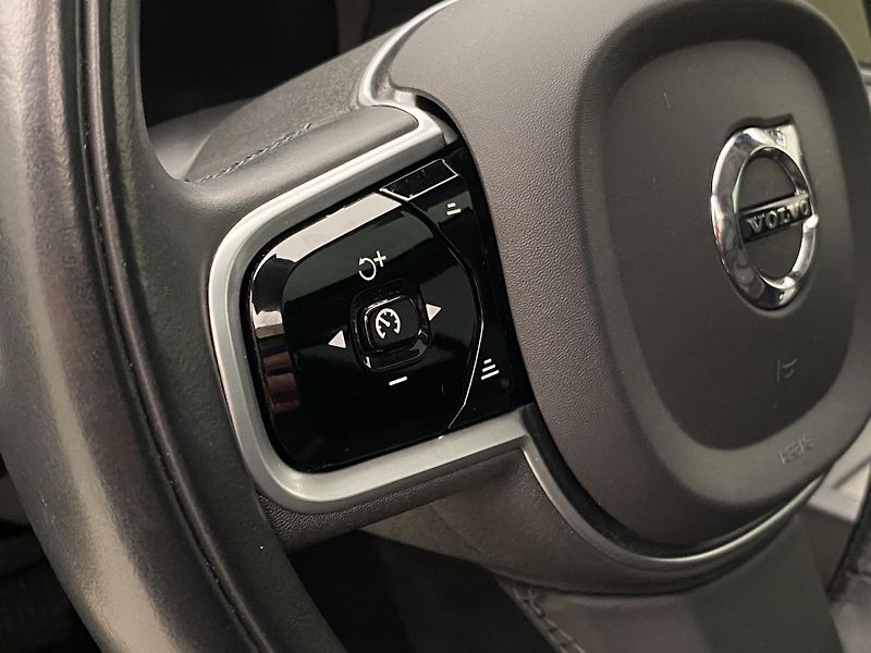 Volvo V60 CC B5 AWD MOMENTUM AUT - fotka 20 z 53
