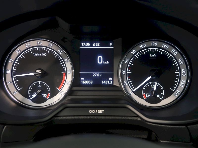 Škoda Octavia (2017) STYLE 2.0TDI 110KW DSG LED - fotka 17 z 35