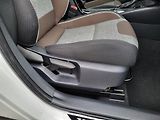 Toyota Corolla 2.0 Hybrid e-CVT 112kW Trek - náhled 25