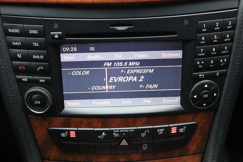 Mercedes-Benz CLS CLS 350 200kW - fotka 32 z 50