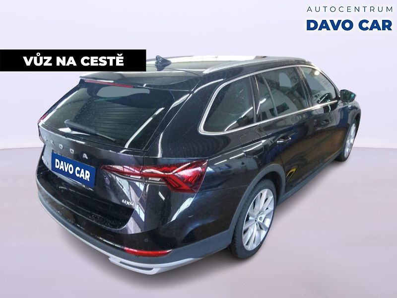 Škoda Octavia 2,0 TDI 147kW 4x4 DSG Scout - fotka 9 z 12