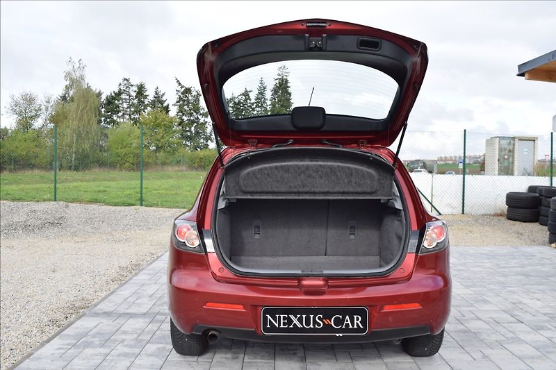 Mazda 3 1,4 i 62KW NOVÁ STK PO SERVISE - fotka 13 z 40