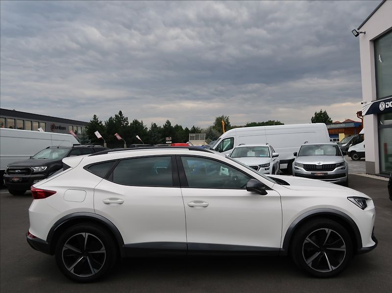 Cupra Formentor 1,4 TSi,150kW,e-Hybrid,DPH - fotka 4 z 29