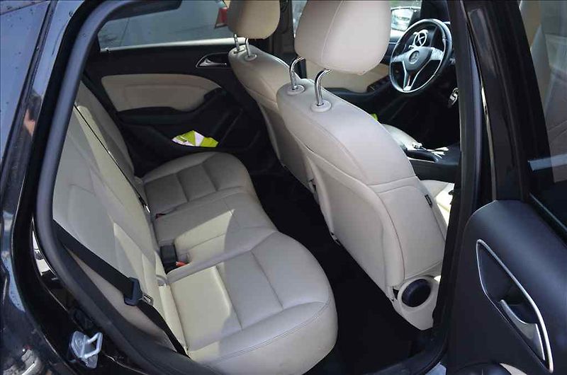 Mercedes-Benz Třídy B (2013) 180 CDI AT - fotka 20 z 22