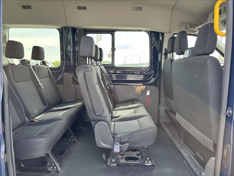 Ford Transit 2,0 EcoBlue Mhev L2 96kW - fotka 13 z 36