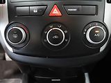 Kia Ceed (2013) 1.4i, ČR, AC, tempo - náhled 14