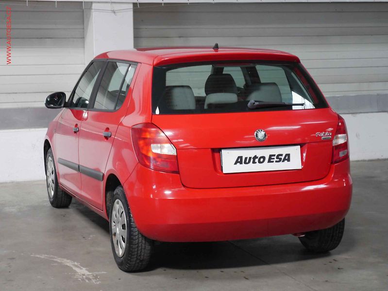 Škoda Fabia (2007) 1.2i, 2.maj,ČR, servis.kniha - fotka 4 z 12