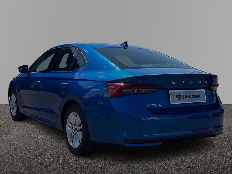 Škoda Octavia Selection - fotka 2 z 6