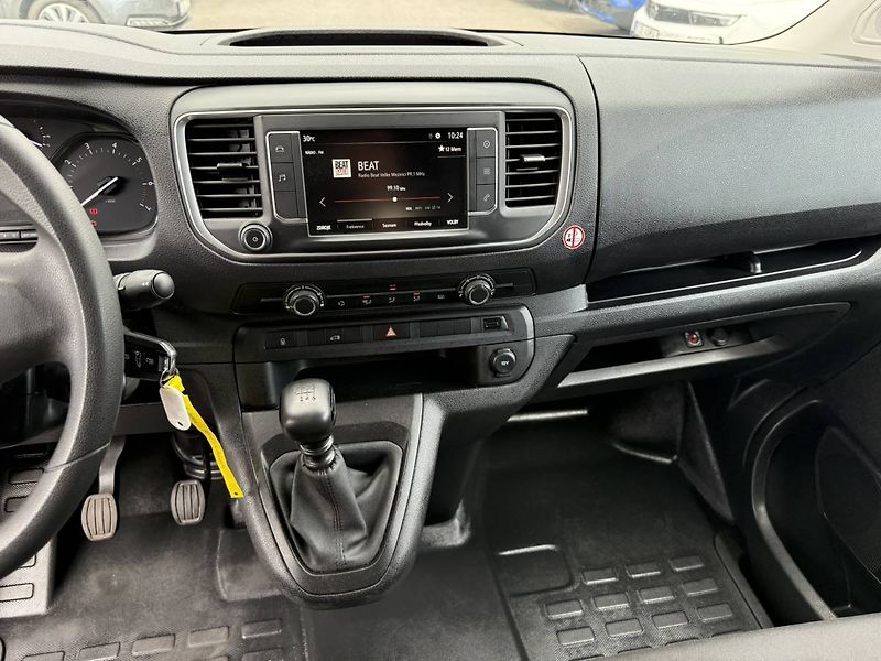 Opel Vivaro L1H1 (M) Panel Van 2.0L MT6 (1 - fotka 14 z 23