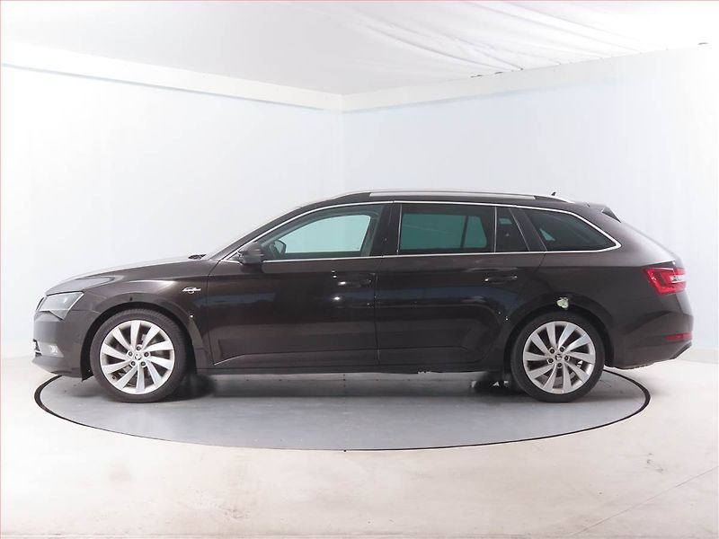 Škoda Superb (2016) Laurin&Klement 2.0 TDI, 4X4 - fotka 3 z 26