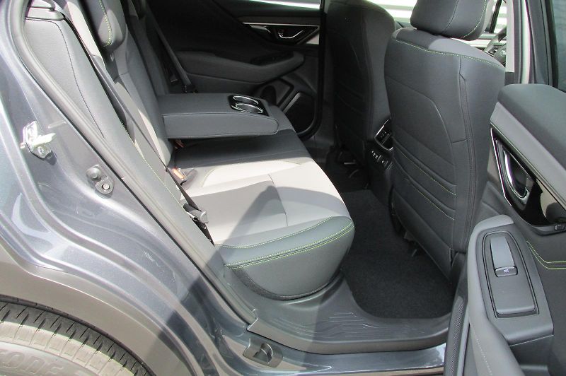 Subaru Outback (2025) 2,5i FIELD  MY25.5 - fotka 28 z 34