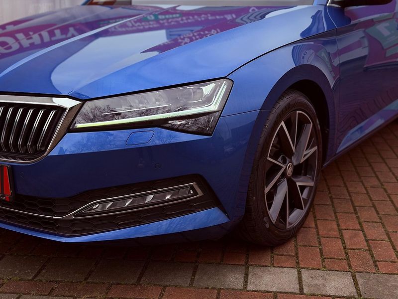Škoda Superb 2.0 TDi DSG Style, Keyless - fotka 3 z 30