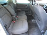 Škoda Roomster (2012) 1.6 TDI 66kW - náhled 24