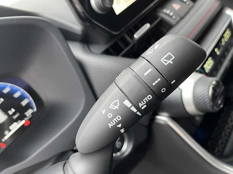 Toyota RAV4 2.5 PHEV Selection - fotka 17 z 33