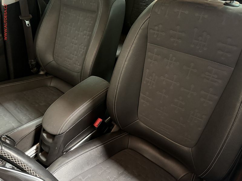 Opel Meriva (2013) 1.4i, ČR, AC, panor - fotka 11 z 19