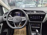 Volkswagen Touran (2026) 1.5 TSI DSG7 R-Line 7 míst - náhled 16