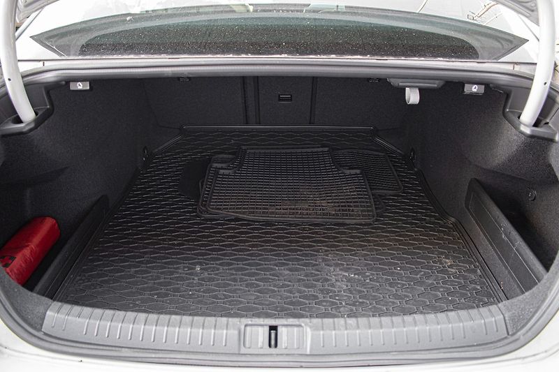 Volkswagen Passat - fotka 27 z 27
