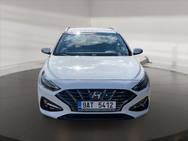 Hyundai i30 1,5 T-GDI Style - fotka 2 z 11