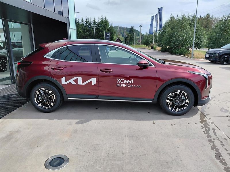 Kia XCeed (2026) 1,0   T-GDI 7DCT EXCLUSIVE - fotka 4 z 16