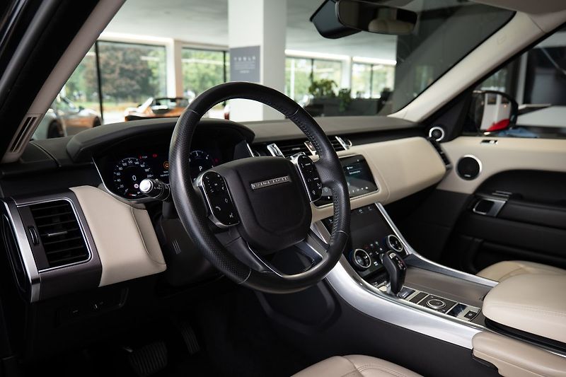 Land Rover Range Rover Sport D250 HSE Meridian - fotka 5 z 22