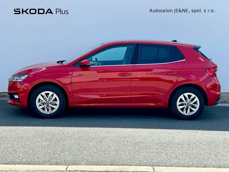 Škoda Fabia (2025) Top Selection 1.0 TSI 70 kW - fotka 3 z 30