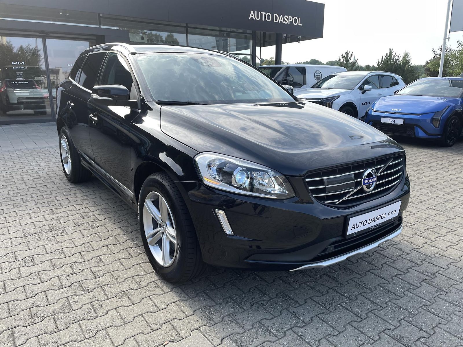 Volvo XC60 D5 2.4D/169kW AWD  