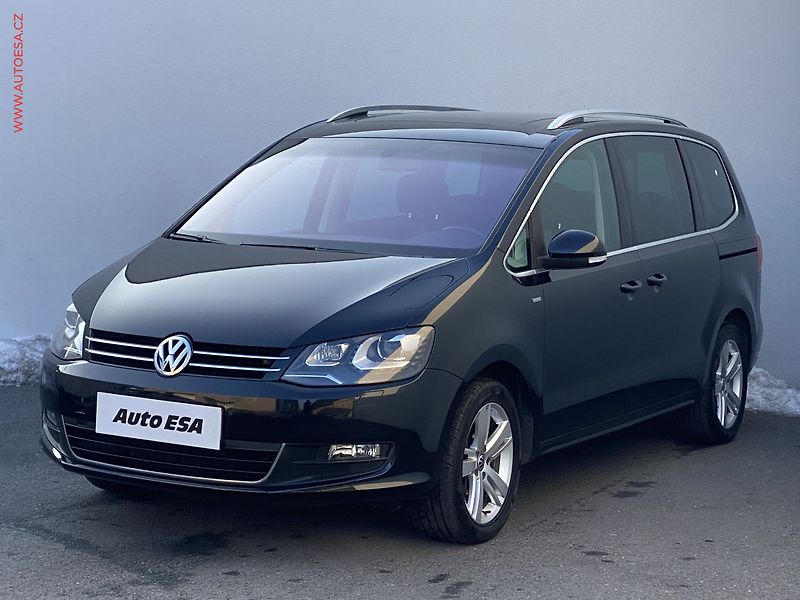 Volkswagen Sharan (2012) 2.0 TDi, Match, bixen, panor - fotka 3 z 18
