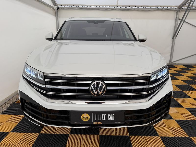 Volkswagen Touareg 3.0Tdi*1-MAJ*DPH*ELEGANCE* - fotka 3 z 45