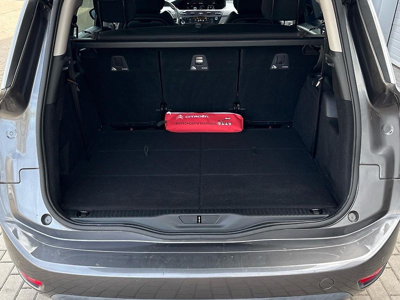 Citroën Grand C4 SpaceTourer (2019) 1.2 PureTech 130 MAN6 - fotka 9 z 40