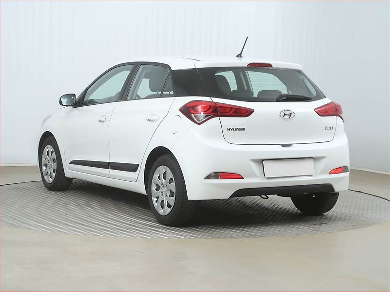 Hyundai i20 (2016) 1.2, ČR,1.maj, Serv.kniha - fotka 4 z 14