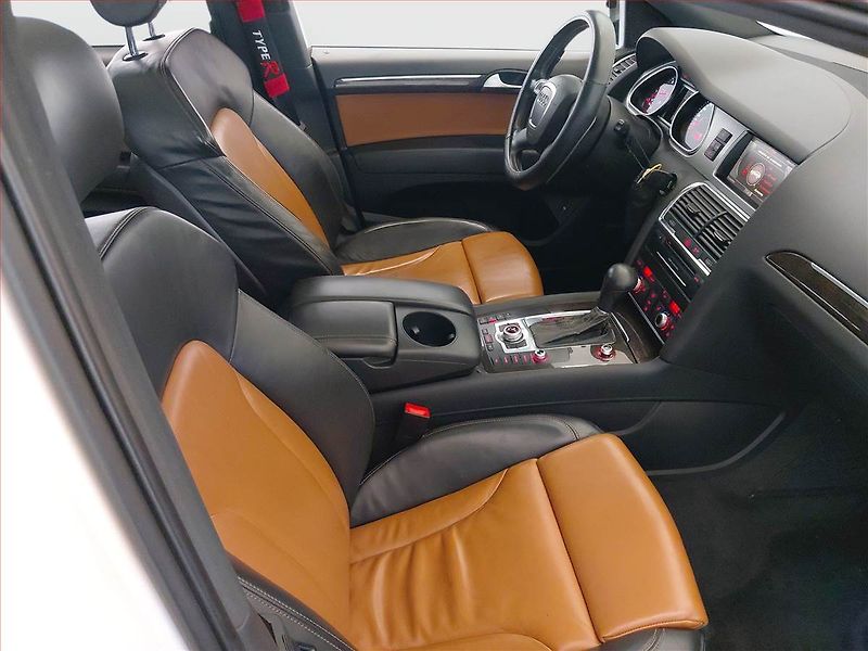 Audi Q7 (2011) 3.0 TDI, 4X4, Automat, Kůže - fotka 9 z 17