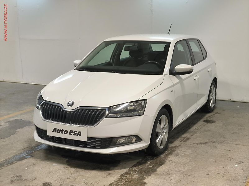 Škoda Fabia (2021) 1.0 TSi, ČR, Ambition - fotka 3 z 17