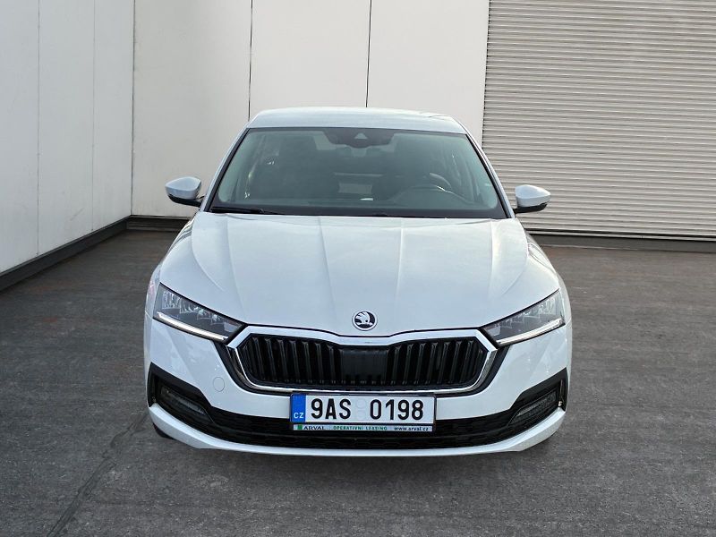 Škoda Octavia (2023) AMBITION 2.0TDI 110kW CZ DPH - fotka 3 z 11