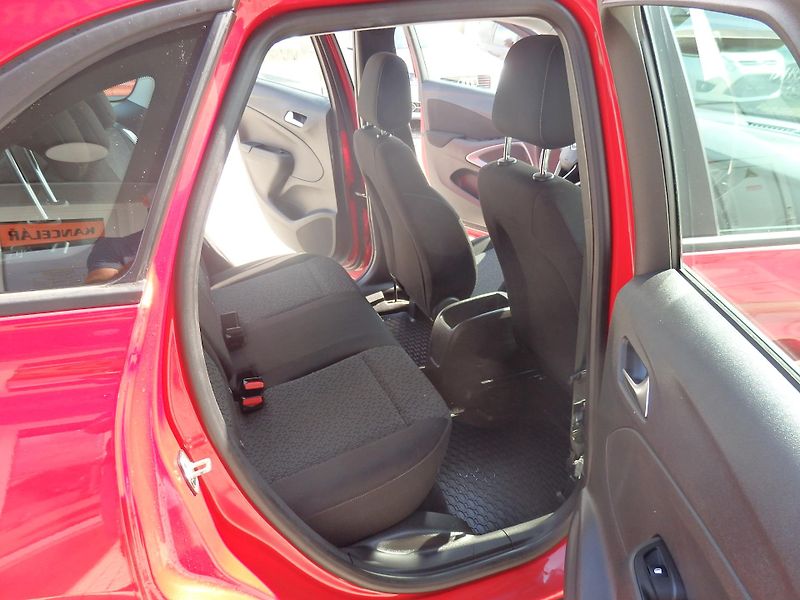 Opel Crossland X 1.2i KLIMA, NAJETO 36094 KM  - fotka 9 z 21