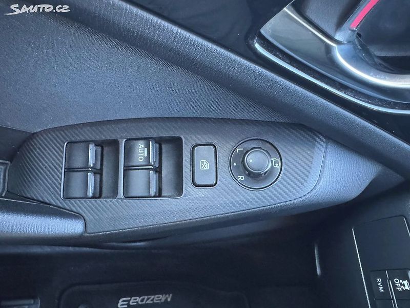 Mazda 3 (2015) 2.2D, 110kw Nefunkční Motor - fotka 14 z 19