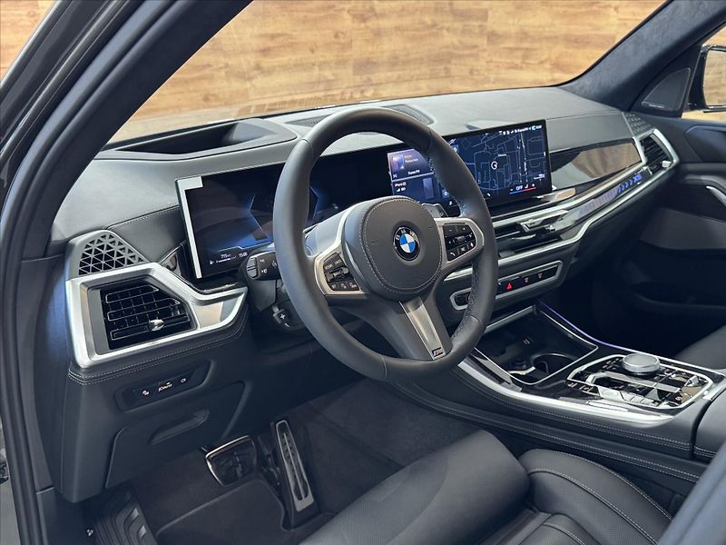 BMW X5 40d M-SPORT VZDUCH ZÁRUKA - fotka 16 z 37