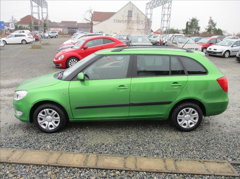 Škoda Fabia 1,2 TSI, klima, serv. kniha, - fotka 8 z 39