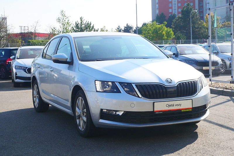 Škoda Octavia - fotka 3 z 6