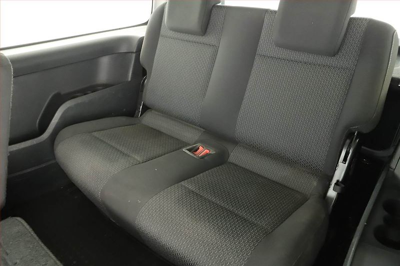 Volkswagen Caddy (2018) Maxi 2.0 TDI, 7Míst, ČR, 1Maj - fotka 9 z 14