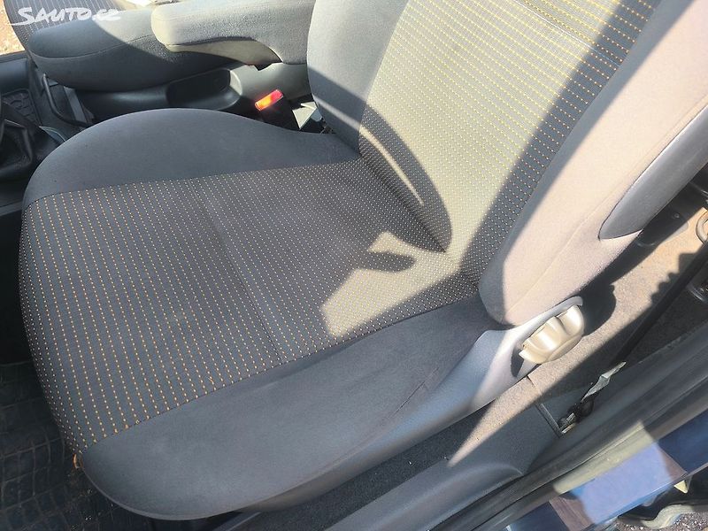 Seat Alhambra 1,9TDI,BEZ KOROZE,7MÍST,TZ,ALU - fotka 11 z 18