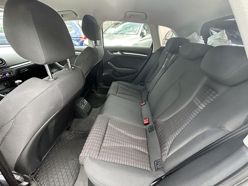Audi A3 (2014) 1.6 TDi 77KW - fotka 15 z 27