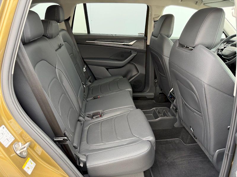 Škoda Kodiaq (2025) 2.0 TDI 142kW 4x4 Exclusive Se - fotka 26 z 35