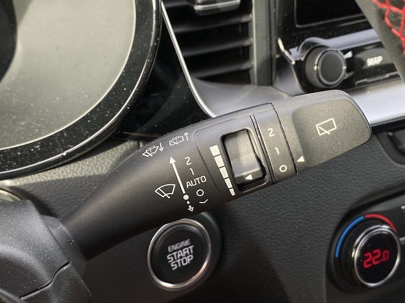Kia ProCeed 1.6TGDi, ČR, automat, záruka - fotka 16 z 35