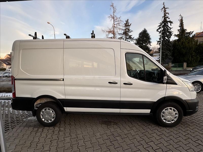 Ford Transit 2,0   L2H2 - fotka 7 z 17